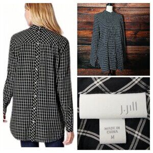 J Jill Tunic Top Size M Rayon Button Back Windowpane